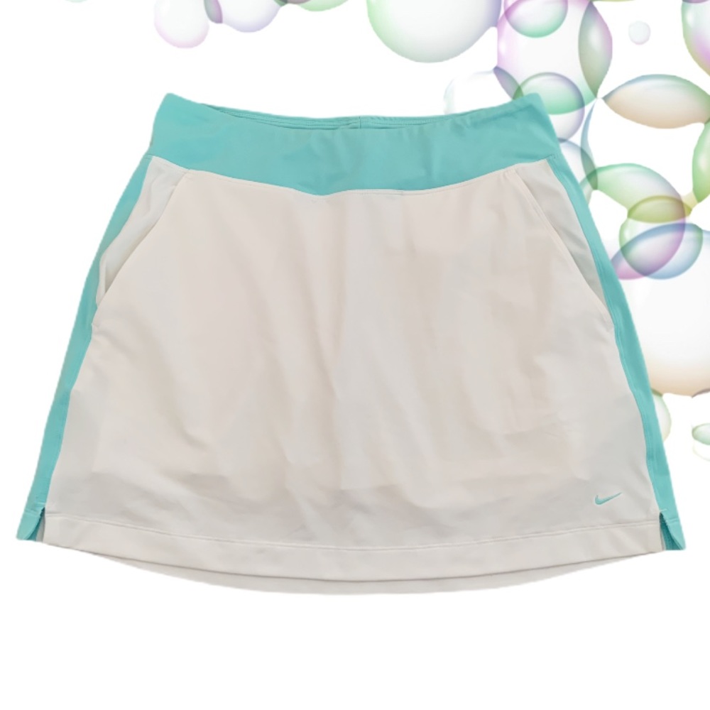 Nike Golf Skort - two toned white and light aqua blu